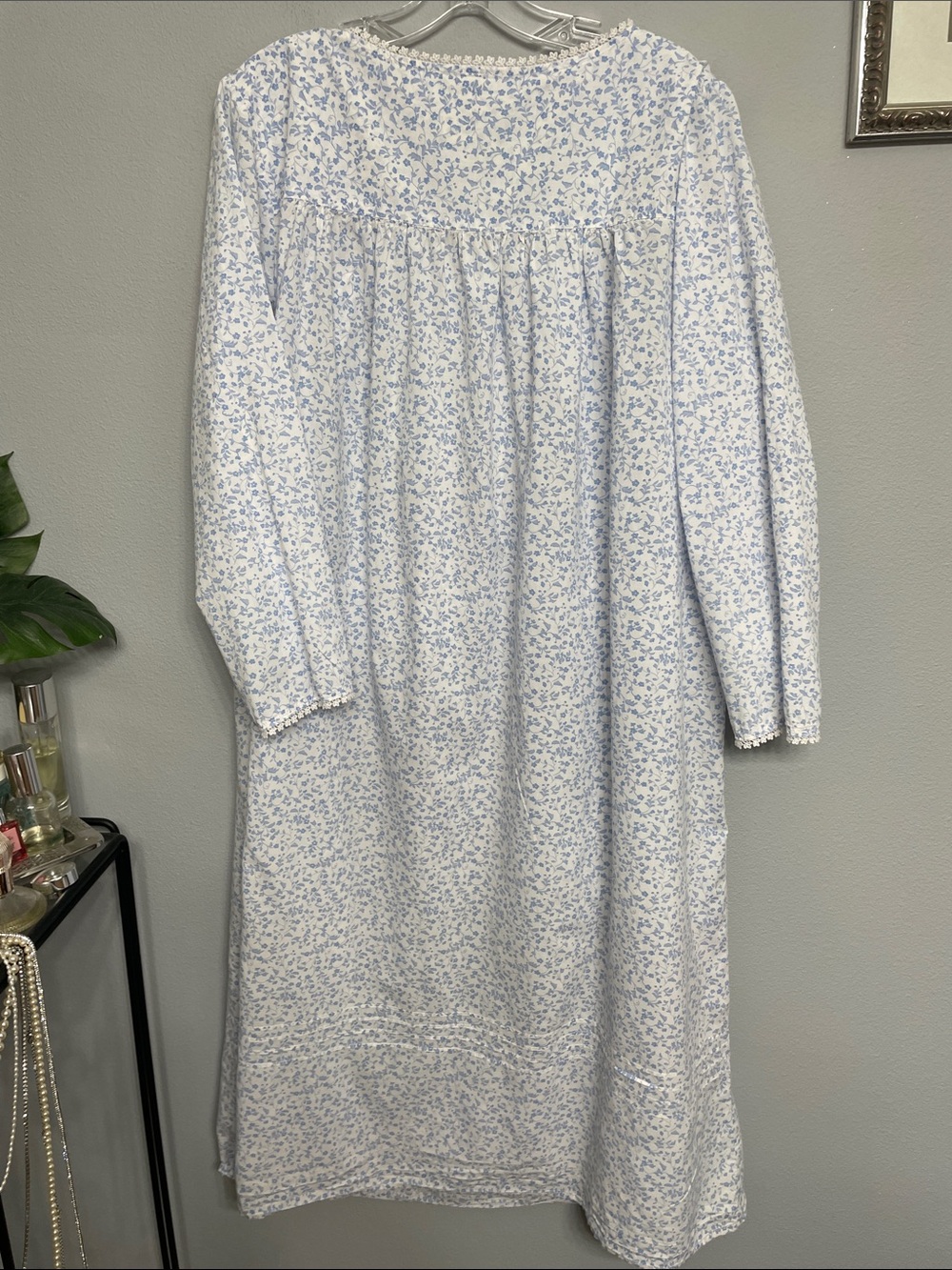 Eileen West Light Blue Floral Cotton Nightgown with Lace Yoke - Picture 7 of 8
